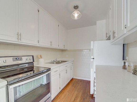 5th image of 65 Western Shore Ln APT 5