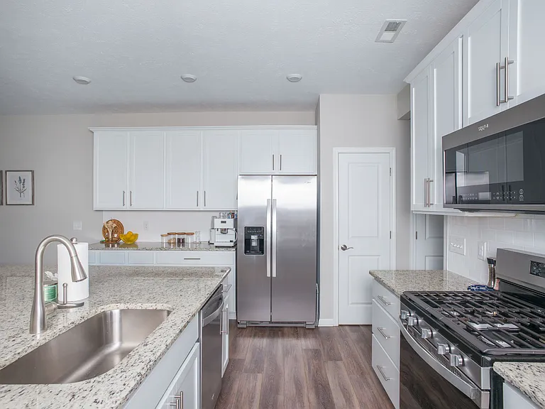 810 Three Dipper Ln #3 — Photo 10