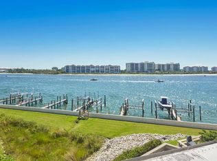 La Peninsula #500, Naples, FL 34113
