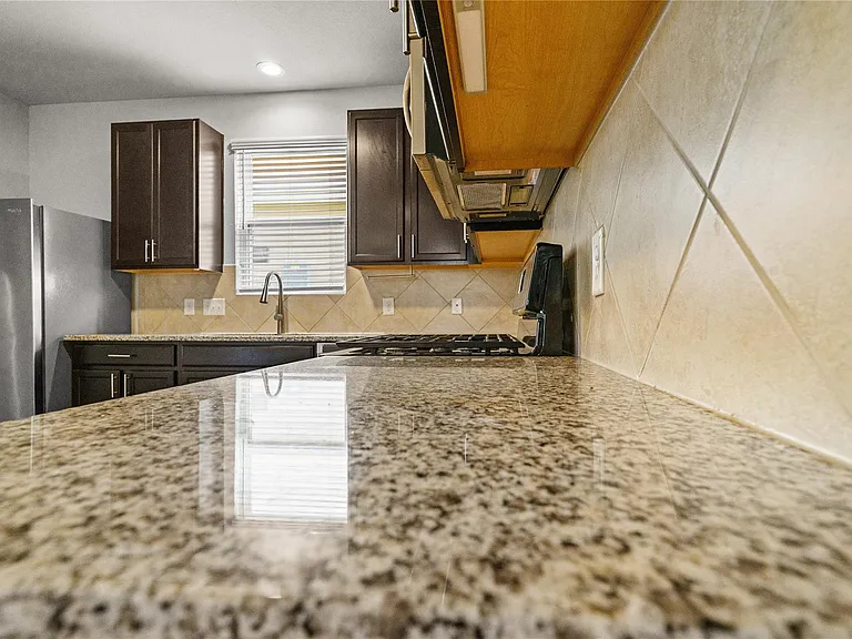 3302 Atascocita Vale Dr — Photo 9