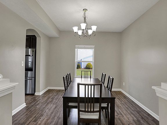 4th image of 6674 Buhrstone Ln