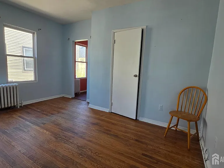 62 Georges Rd — Photo 7
