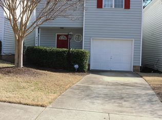 4004 Beaufain St, Raleigh, NC 27604