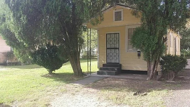 Building Photo - 1305 N 30th St
