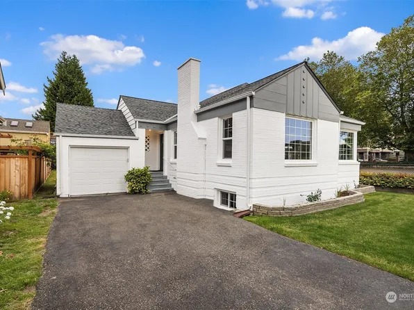 122 Wells Avenue S, Renton, WA 98057