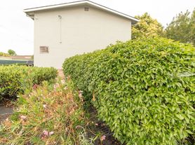 21059-21063 Royal Ave