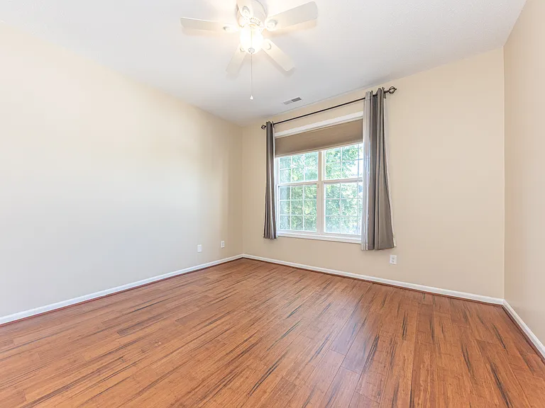301 Scio Village Ct #262 — Photo 11