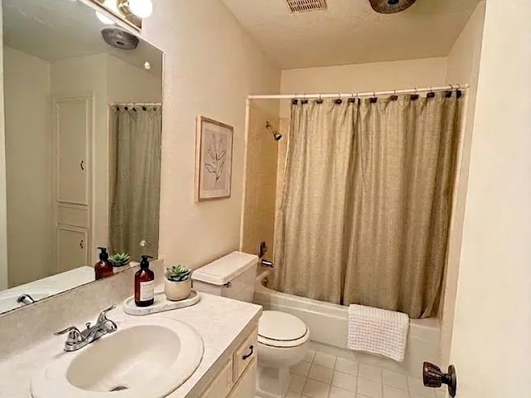 3404 Live Oak Dr — Photo 15