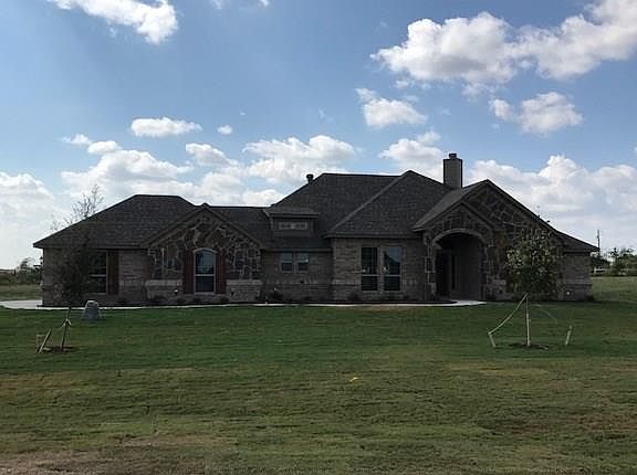 2nd image of 8009 Loma Ln