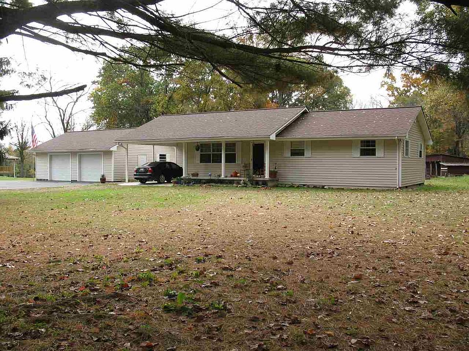 1st image of 890 English Mountain Rd