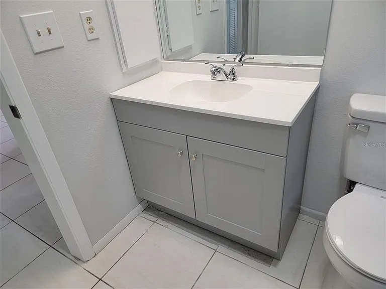 26221 Constantine Rd — Photo 17