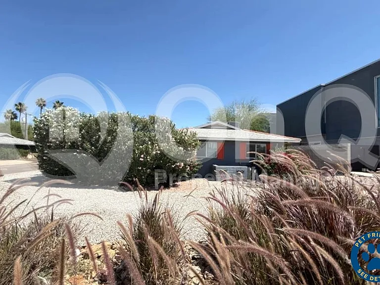 2620 E Turney Ave #1 — Photo 1