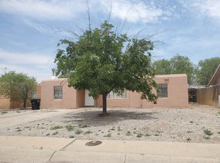 709 Arnold Ln, Alamogordo, NM 88310