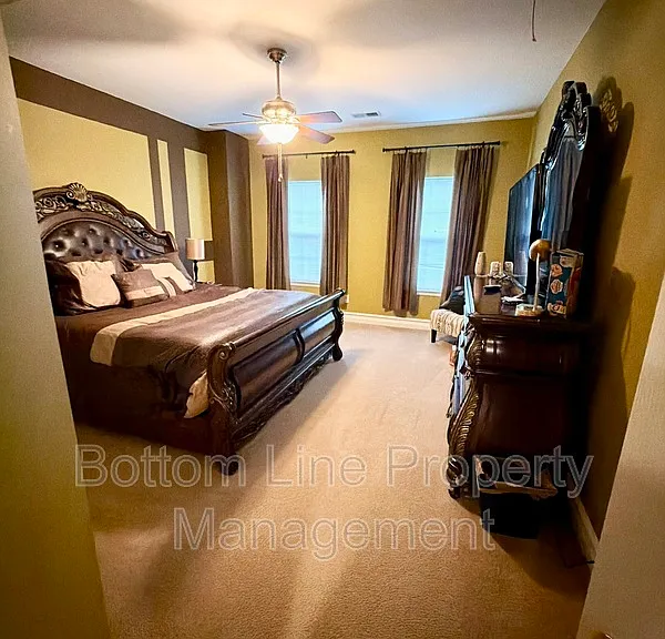 8045 Talcott Dr — Photo 39