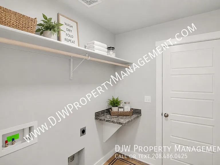 5088 W Riva Capri St — Photo 12