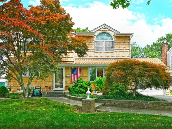 3665 Centerview Avenue, Wantagh, NY 11793