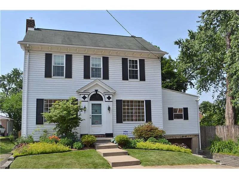 3929 Riddile St photo 1