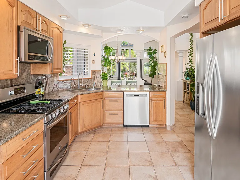 5017 Viewridge Way — Photo 18