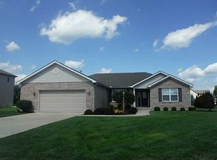2743 Chatham Dr, Troy, OH 45373