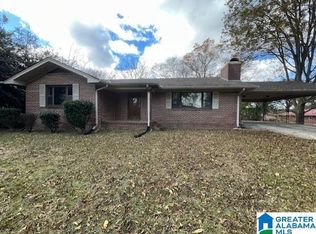1050 Plum Ln, Birmingham, AL 35214