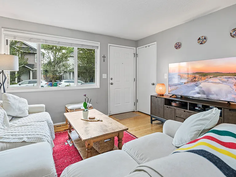 5609 SE 22nd Ave #5609 — Photo 4