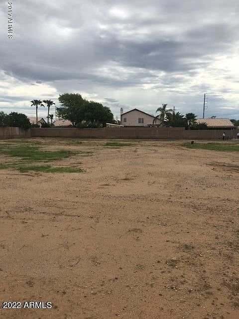 1st image of 3005 E Renee Dr