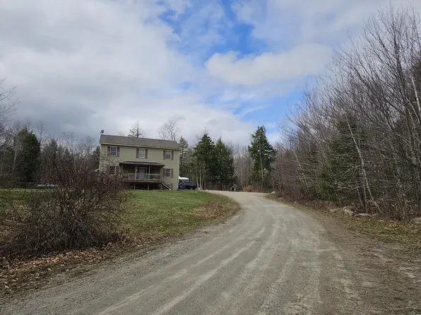 39 Salinitas Drive, Norway, ME 04268