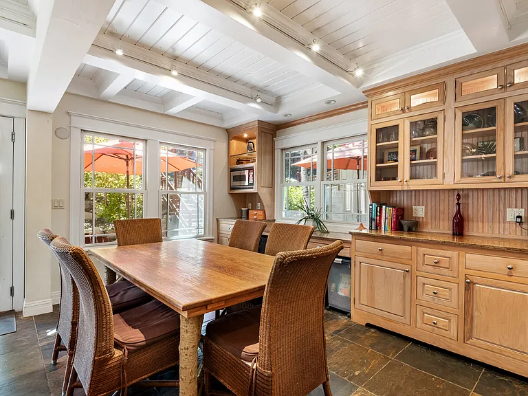 320 Kimberly Dr — Photo 13