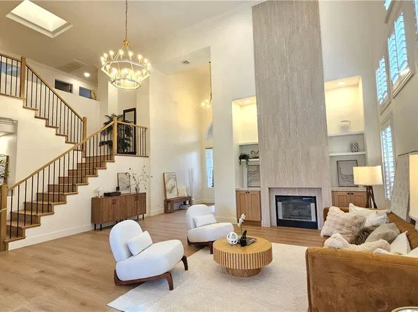 1821 Corta Bella Dr, Las Vegas, NV 89134