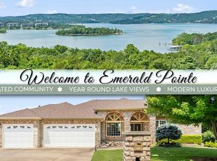 560 Samaras Way, Hollister, MO 65672