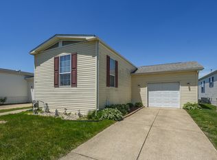 1139 Redbud Rd, Manteno, IL 60950