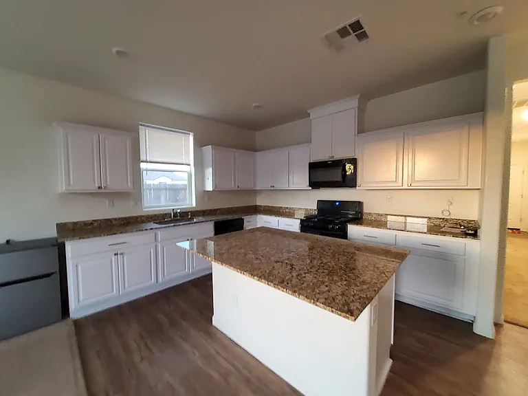 3771 Dove Dr — Photo 5