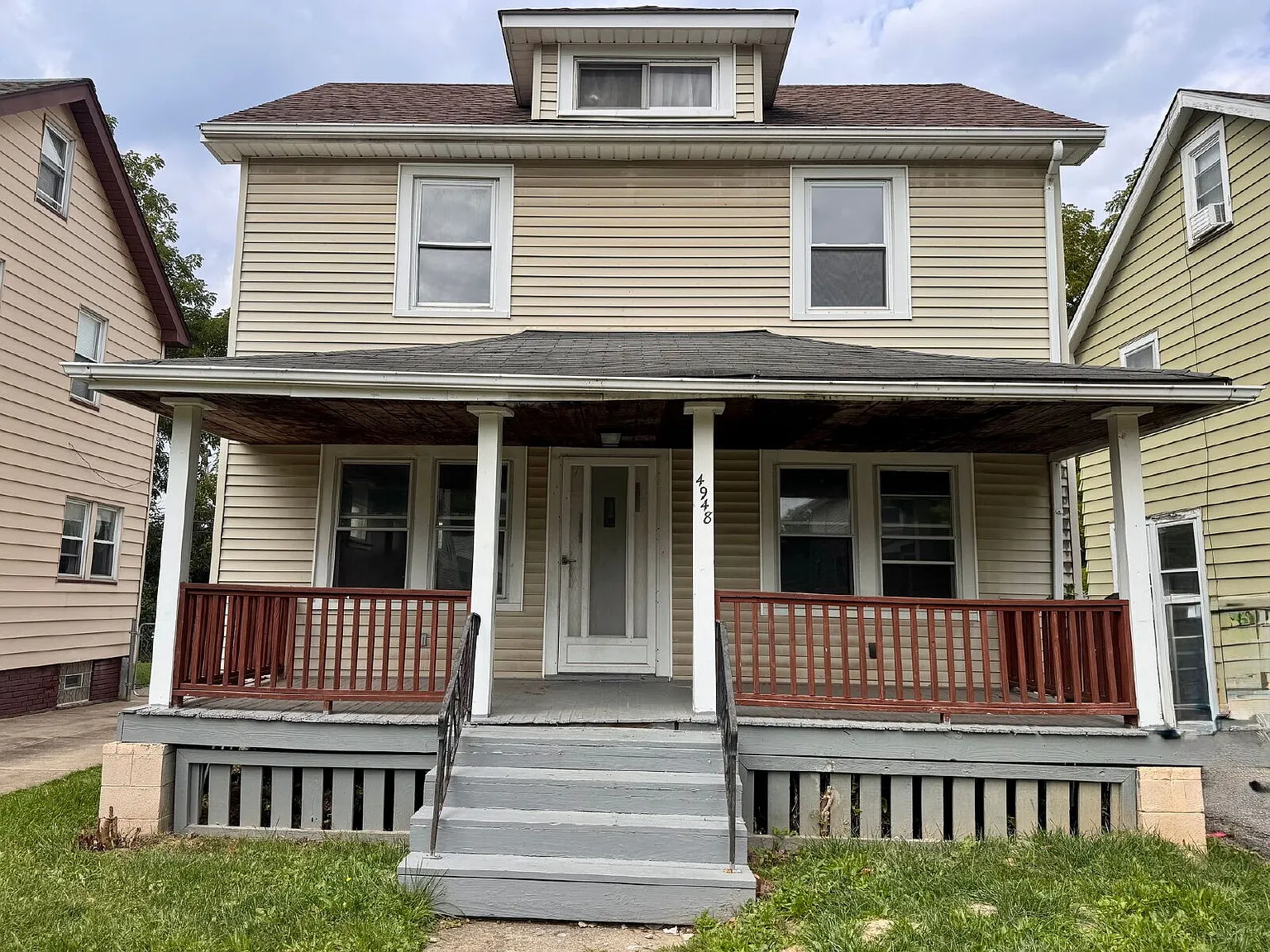 3 bed, 1.0 bath, $1,495 — Photo 1