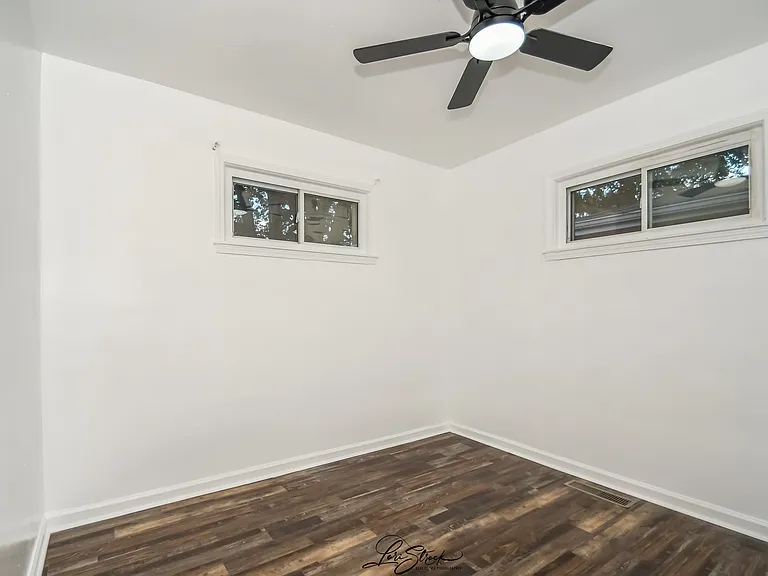 17103 Burnham Ave — Photo 14