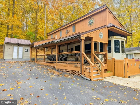 Park Blvd Lot 8, Falling Waters, WV 25419