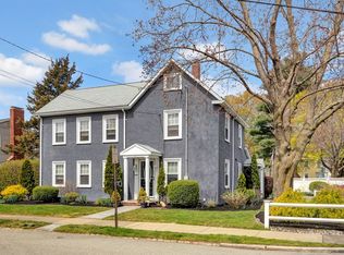 14 Hill St, Winchester, MA 01890
