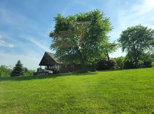 470 E View Ln, Raphine, VA 24472