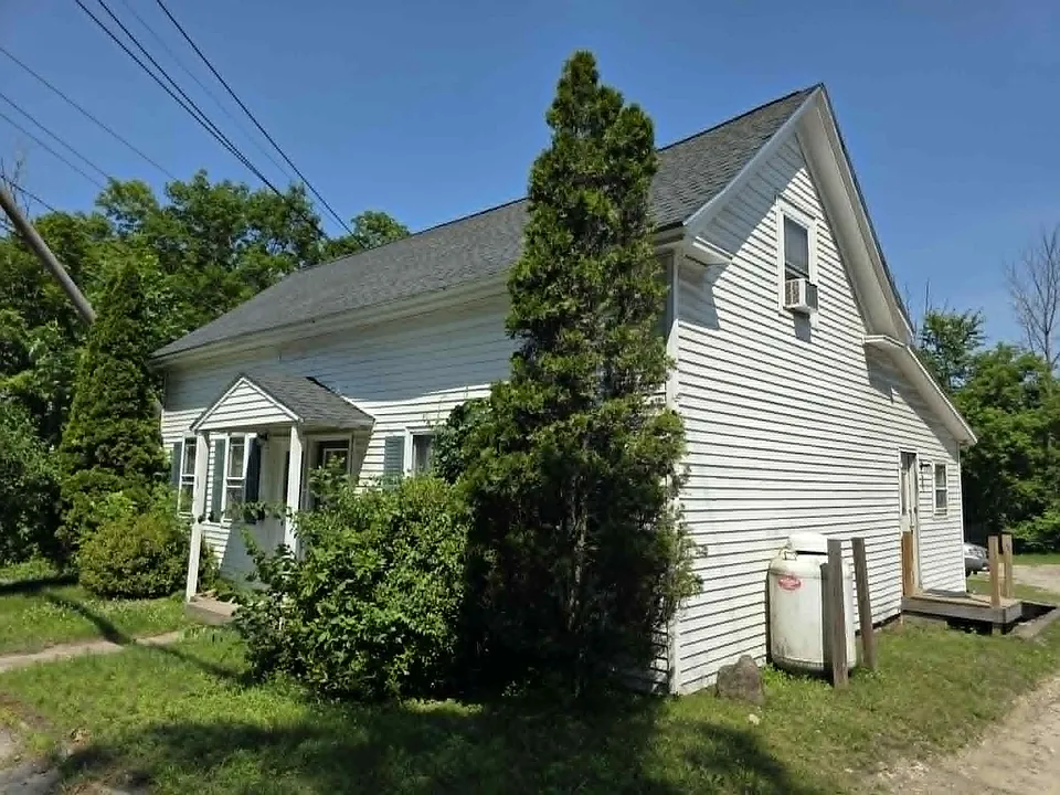 92 Maple St #A