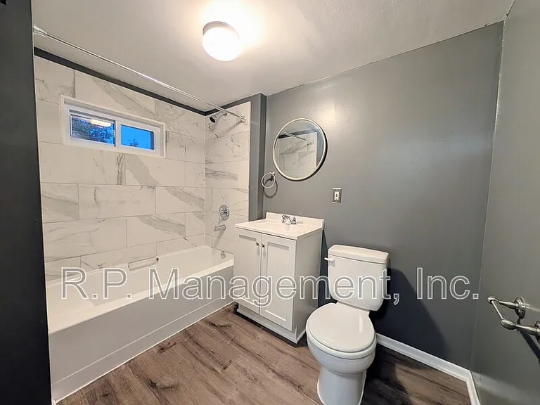538 2nd St NW — Photo 6