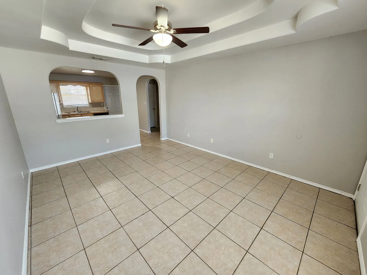 2525 Chuparosa Court — Photo 3
