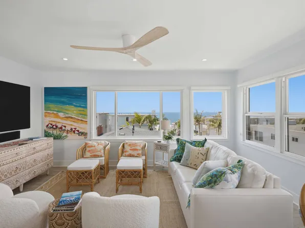 2221 Bayview Dr, Manhattan Beach, CA 90266