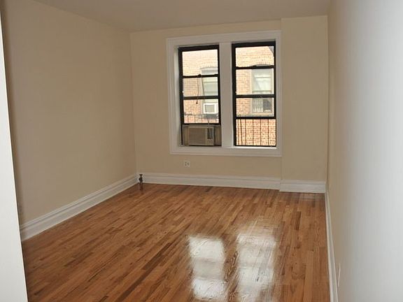 5th image of 345 Lincoln Pl APT 2D