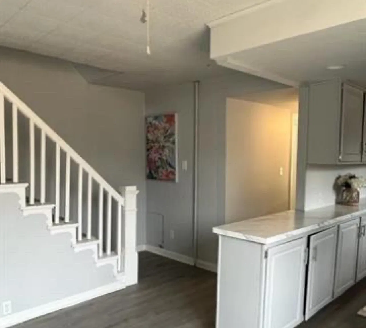 3 bed, 1310 sqft, $2,300 — Photo 2