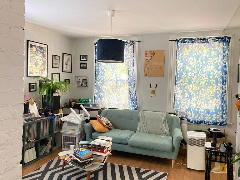 102 Mansfield St #3 — Photo 6