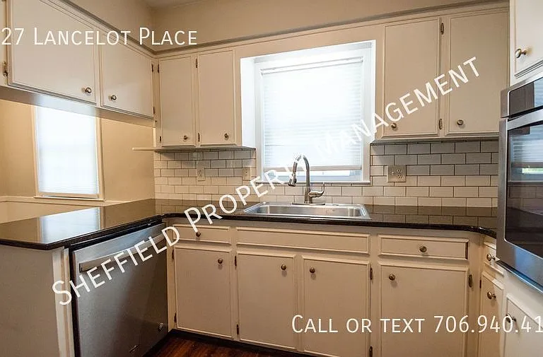 2227 Lancelot Pl — Photo 14