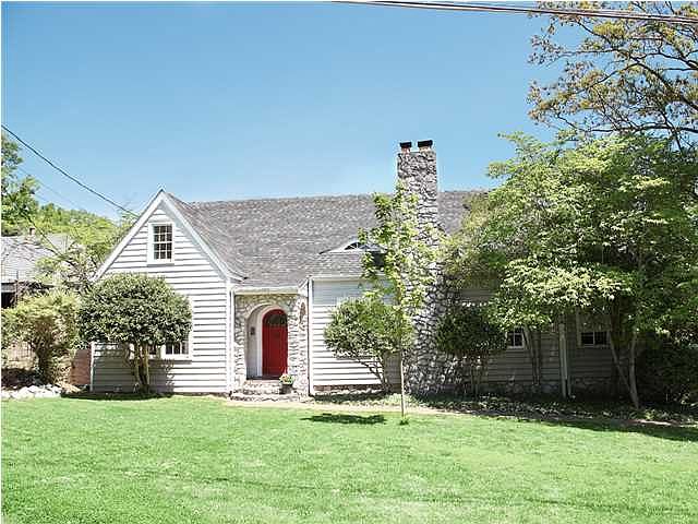 1st image of 3407 Montview Dr