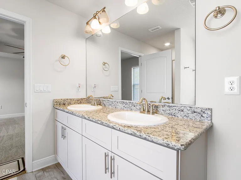 11528 Poston Rd — Photo 30