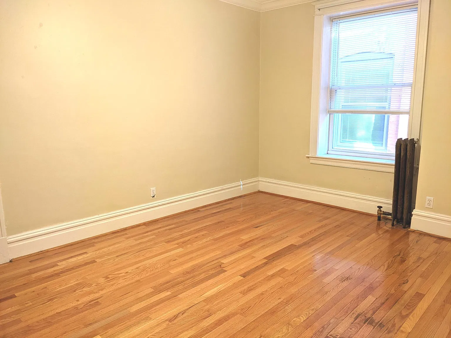 4412 Laclede Avenue — Photo 4