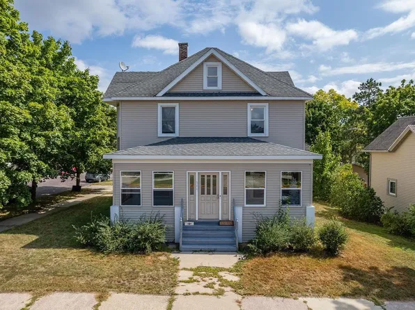 344 North Pine Street, Reedsburg, WI 53959