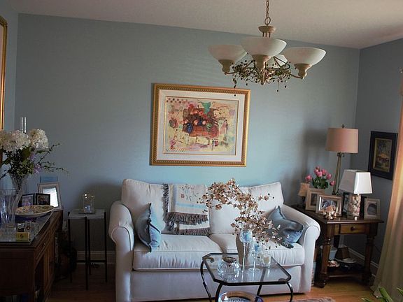 sitting room/optional dining